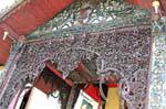 Particolare all'ingresso di Wat Sri Chum, Lampang, La Tailandia.