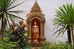Mettakaruna-Mudra, Wat Doi Suthep, Chiang Mai, La Tailandia.