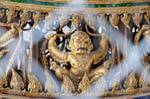 Antico Garuda, il Wat Phra Sri Rattana Mahathat, Phitsanulok, La Tailandia.