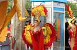La bella piumato, Festival Patong, Phuket, La Tailandia.