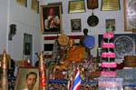 All'interno del tempio, Phuket Town Gypsy, La Tailandia.
