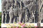 Bassorilievo alla base del re Ramkhamhaeng Monumento 