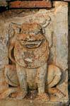 un rospo bassorilievo, Sukhothai, Wat Mahathat, La Tailandia.