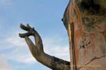 Primo piano sulla mano di Buddha, Sukhothai, Wat Trapang Ngoen, La Tailandia.