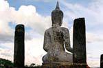 Vista posteriore Buddha, Sukhothai, Wat Trapang Ngoen, La Tailandia.