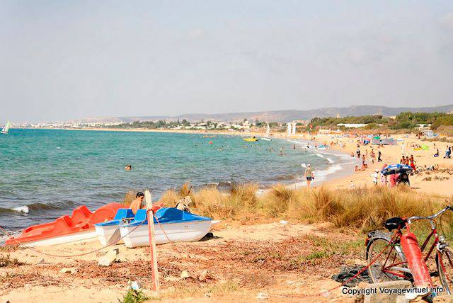 La spiaggia di Hammamet, Nabeul direzione - Tunisia