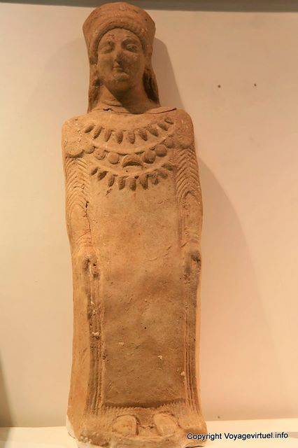 Museo Archeologico Kerkouane, nobile statua di donna - Tunisia