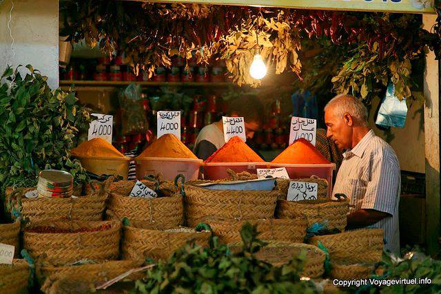 Sfax, mercante di spezie - Tunisia