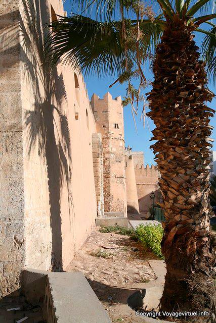 Sfax, pareti della torre poligonale - Tunisia