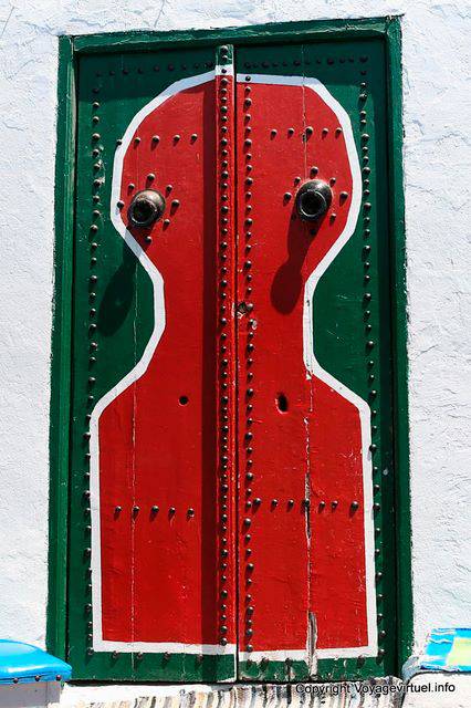 Sidi Bou Said, Café des Délices, cancello moresco - Tunisia