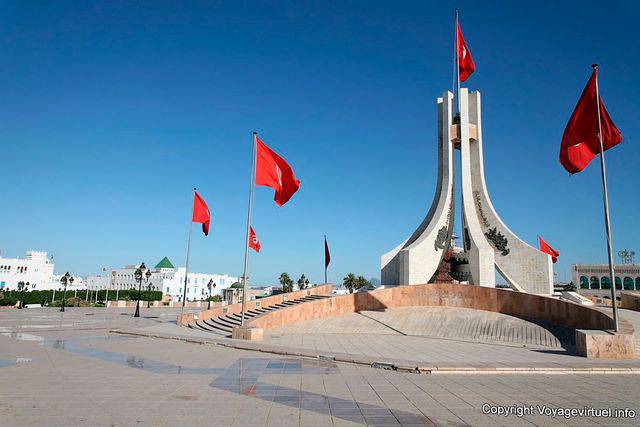 Monumento Piazza Municipio, Tunisi - Tunisia