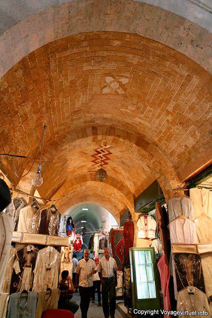 Nel souk Attarine, Tunisi - Tunisia