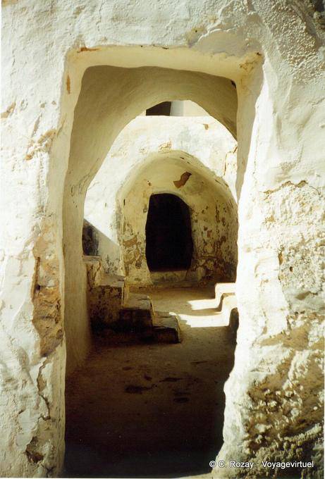 Imbiancato, Ksar Haddada - Tunisia