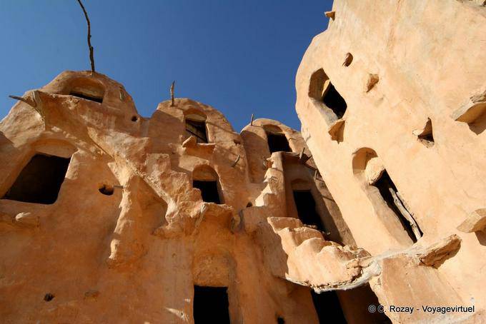 Equilibrista accesso Fragile, Ksar Ouled Soltane - Tunisia