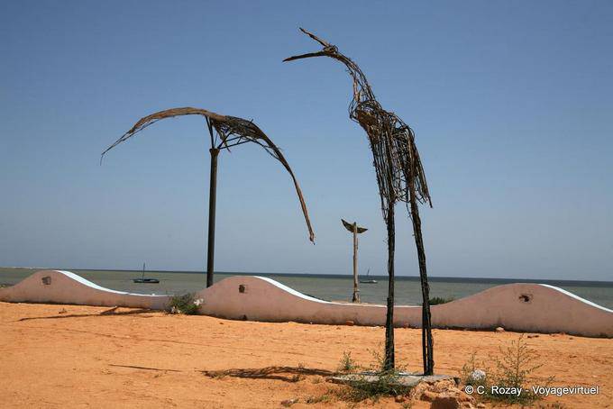 Ruote in acciaio, scultura, Mahares - Tunisia