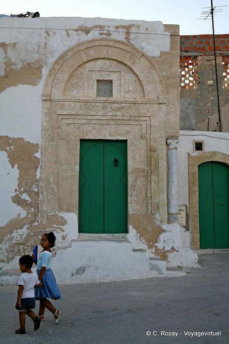 Mano nella mano, Mahdia - Tunisia