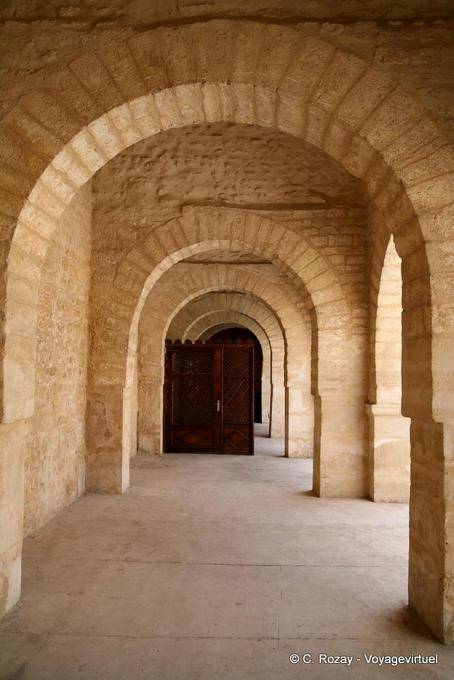 Sousse, Grande Moschea, archi del cortile - Tunisia