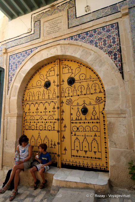 Chiesa porta nella medina di Sousse - Tunisia