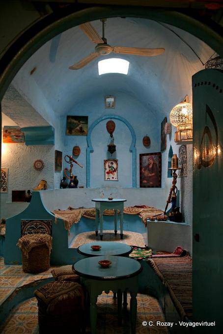 All'interno di un caffè Sousse medina - Tunisia