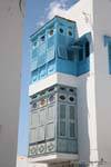 Sidi Bou Said, balconi con moucharabiehs, Tunisia.