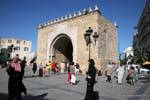 Bab El Bhar porta o la Francia, Tunisi, Tunisia.