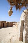 Amphora vino di palma, Ksar Jumaa, Tunisia.
