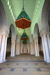 Sala di preghiera e mihrab, Grande Moschea, Mahdia, Tunisia.