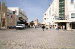 Grande strada asfaltata in direzione della Grande Moschea, Sousse, Tunisia.