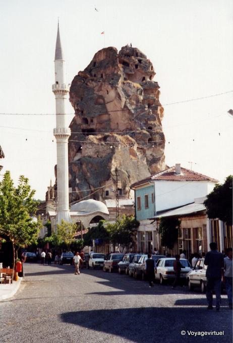 Cappadocia, Goreme, minareto moschea - Turchia