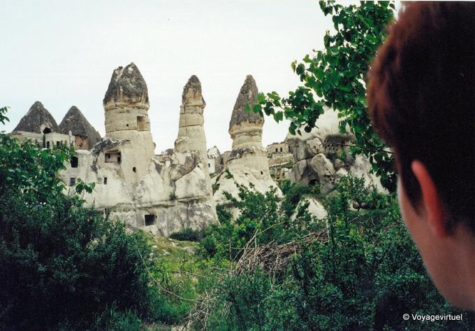Guardate la forma di Morel camini delle fate, Cappadocia - Turchia
