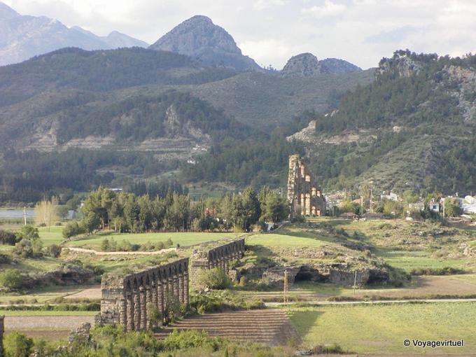 Acquedotto doppio sifone, Aspendos - Turchia