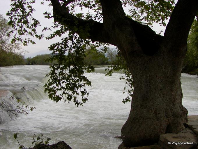 Acqua Bubbling Manavgat Cascate - Turchia