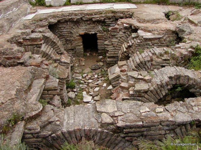 Sito di Perge, bagni in buono stato - Turchia