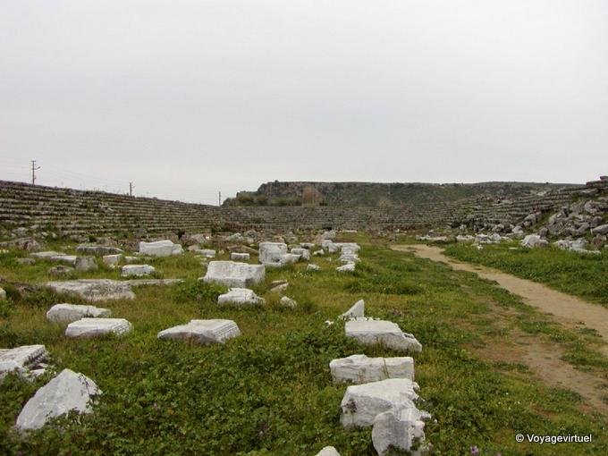 Stones all'interno dello Stadio, 12 000 posti, Perge - Turchia