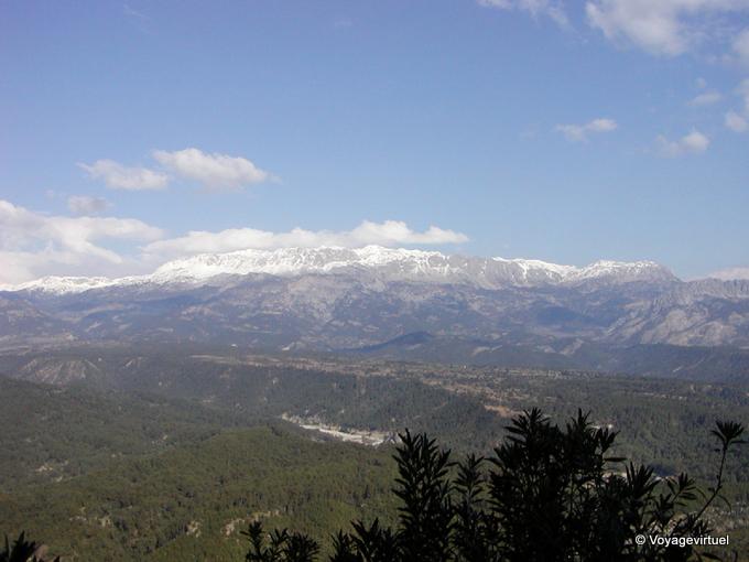 Montagne innevate del Toro, Selge - Turchia
