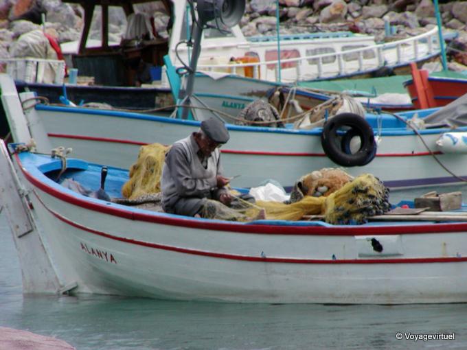 Rammendo Net, Porto di Alanya - Turchia